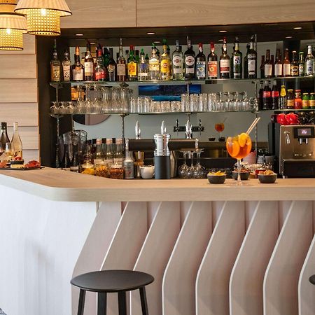 Ibis Styles Porto Vecchio Hotel Bagian luar foto