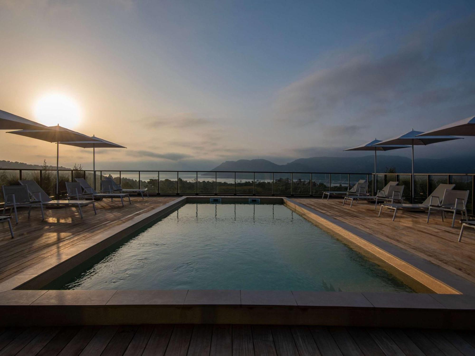Ibis Styles Porto Vecchio Hotel Bagian luar foto